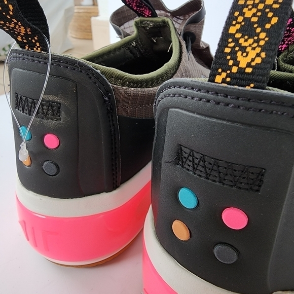 NWOT NikeAir Max Dia Winter Cargo Khaki Black White Size 9.5 - Picture 9 of 15